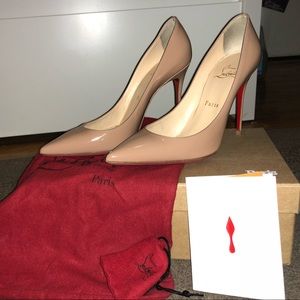 Christian Louboutin Décolleté 554 100 nude pumps